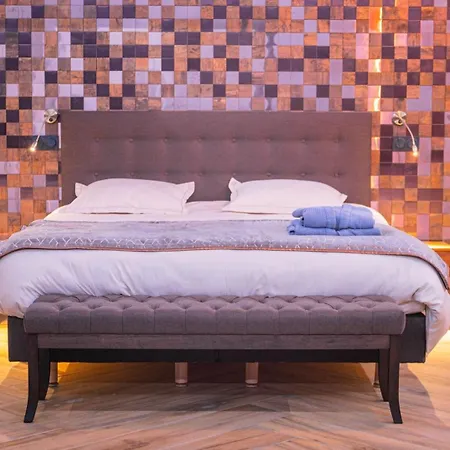 Apartament Le Voluptueux ~ Sauna ~ Jacuzzi ~ Centre-ville *