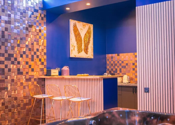 Apartamento Le Voluptueux ~ Sauna ~ Jacuzzi ~ Centre-ville Angers