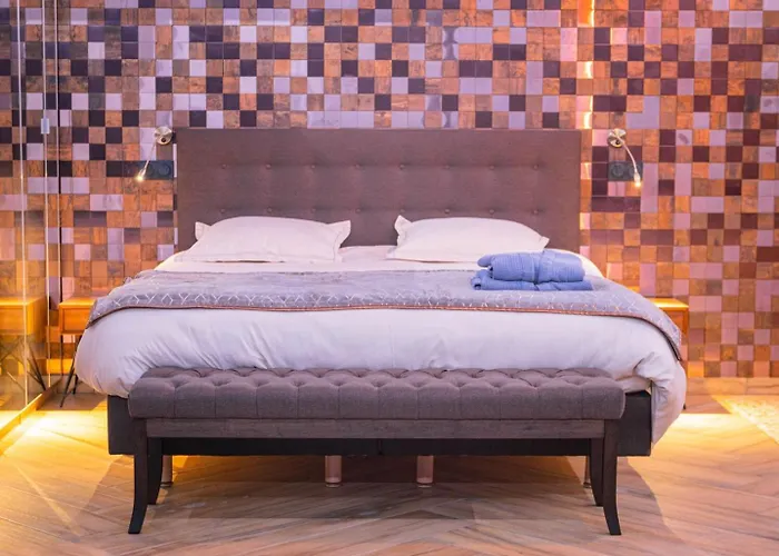 Apartamento Le Voluptueux ~ Sauna ~ Jacuzzi ~ Centre-ville *