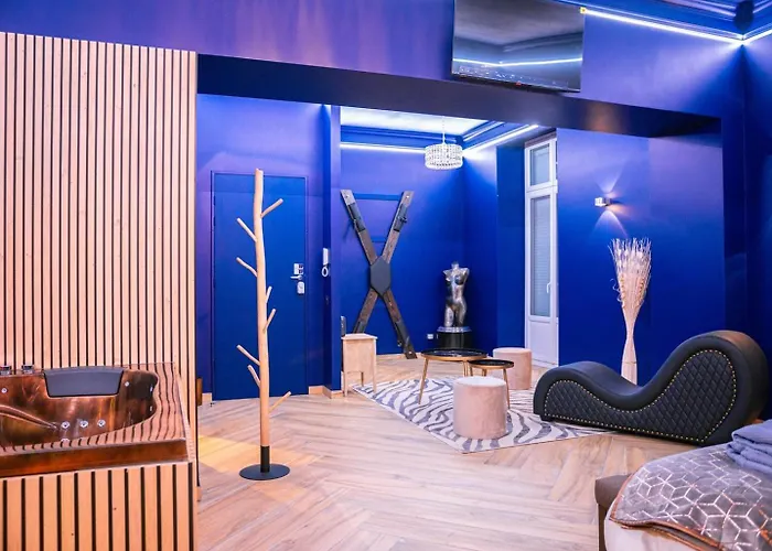 Apartamento Le Voluptueux ~ Sauna ~ Jacuzzi ~ Centre-ville